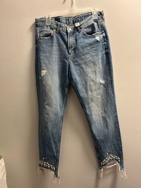 H&M Light Blue Distressed Ankle Jeans with Pearl Trim